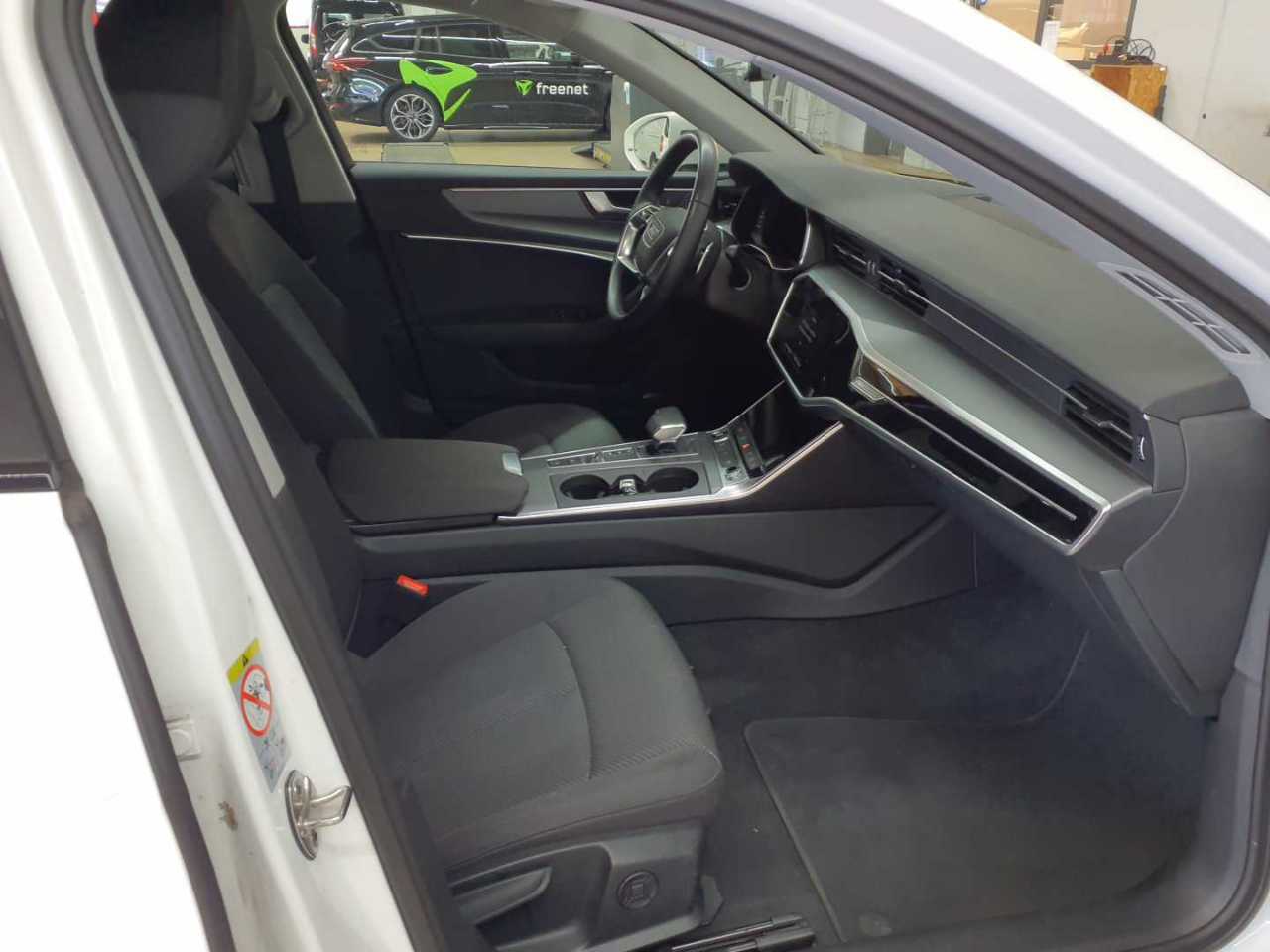 Audi A6 Avant 40 TDI S tronic 8