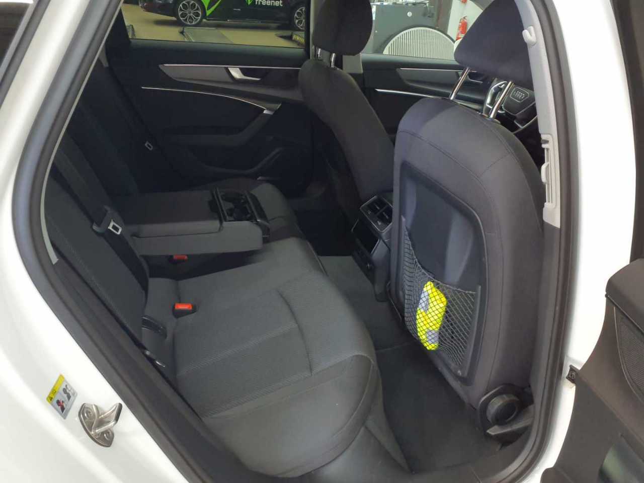 Audi A6 Avant 40 TDI S tronic 14