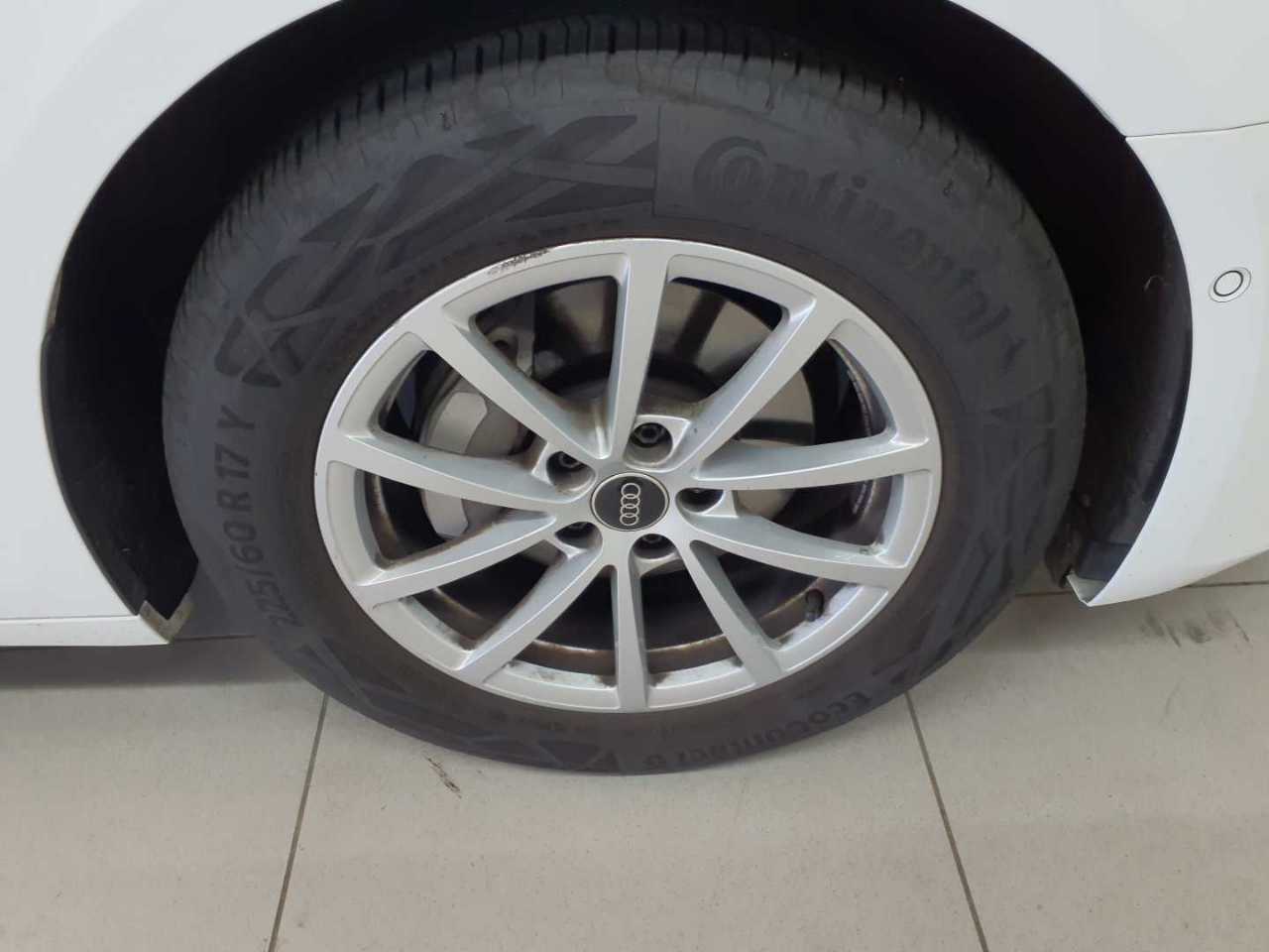 Audi A6 Avant 40 TDI S tronic 16