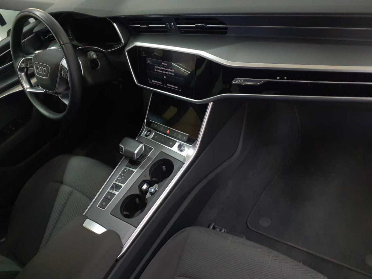 Audi A6 Avant 40 TDI S tronic 9