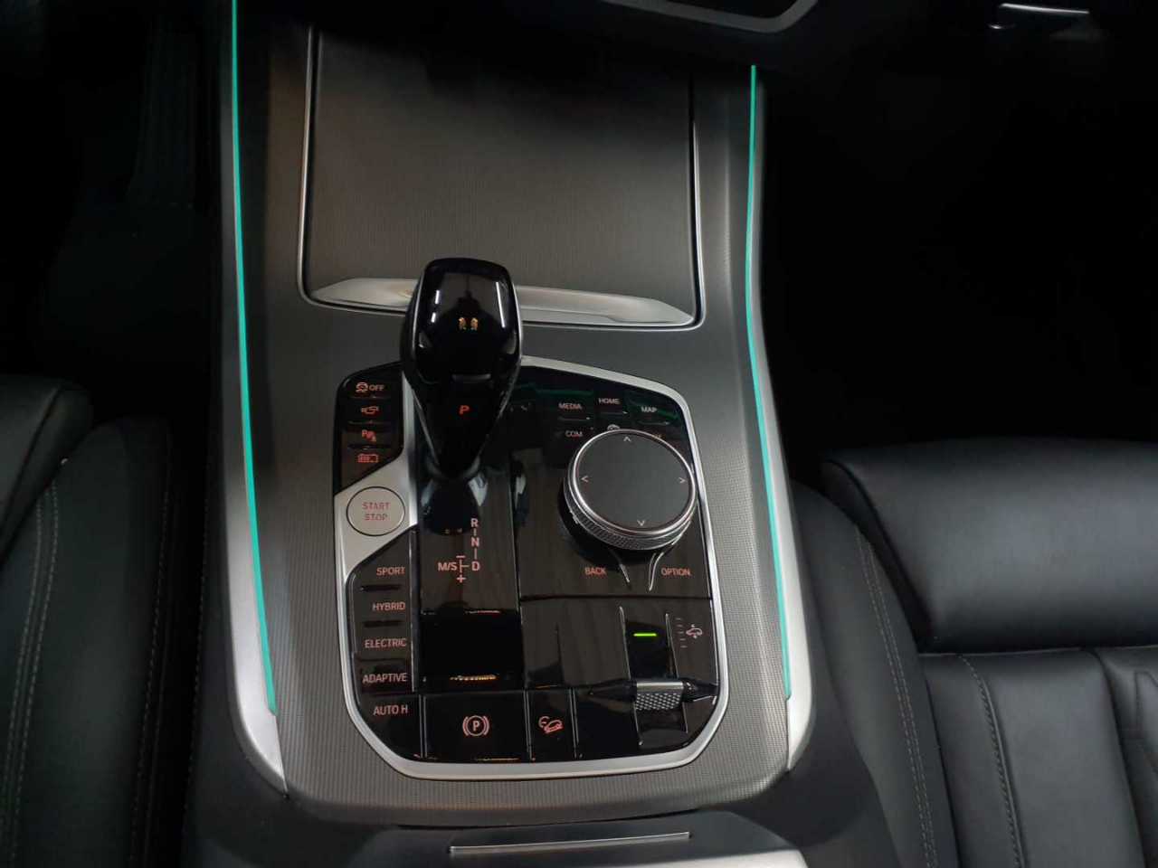 Bmw X5 xDrive45e 10