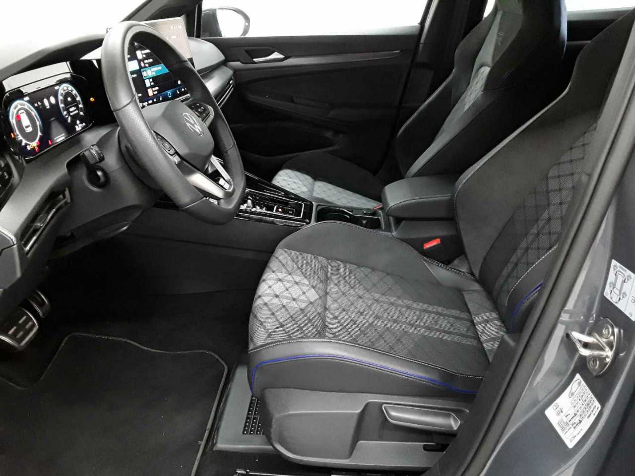 Vw Golf Variant 1.5 eTSI OPF DSG R-Line 7