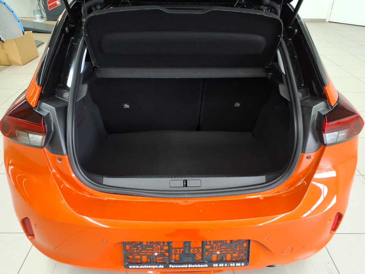 Opel Corsa 1.2 Start/Stop Elegance 15