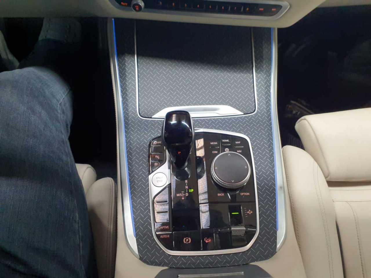 Bmw X5 xDrive45e 10