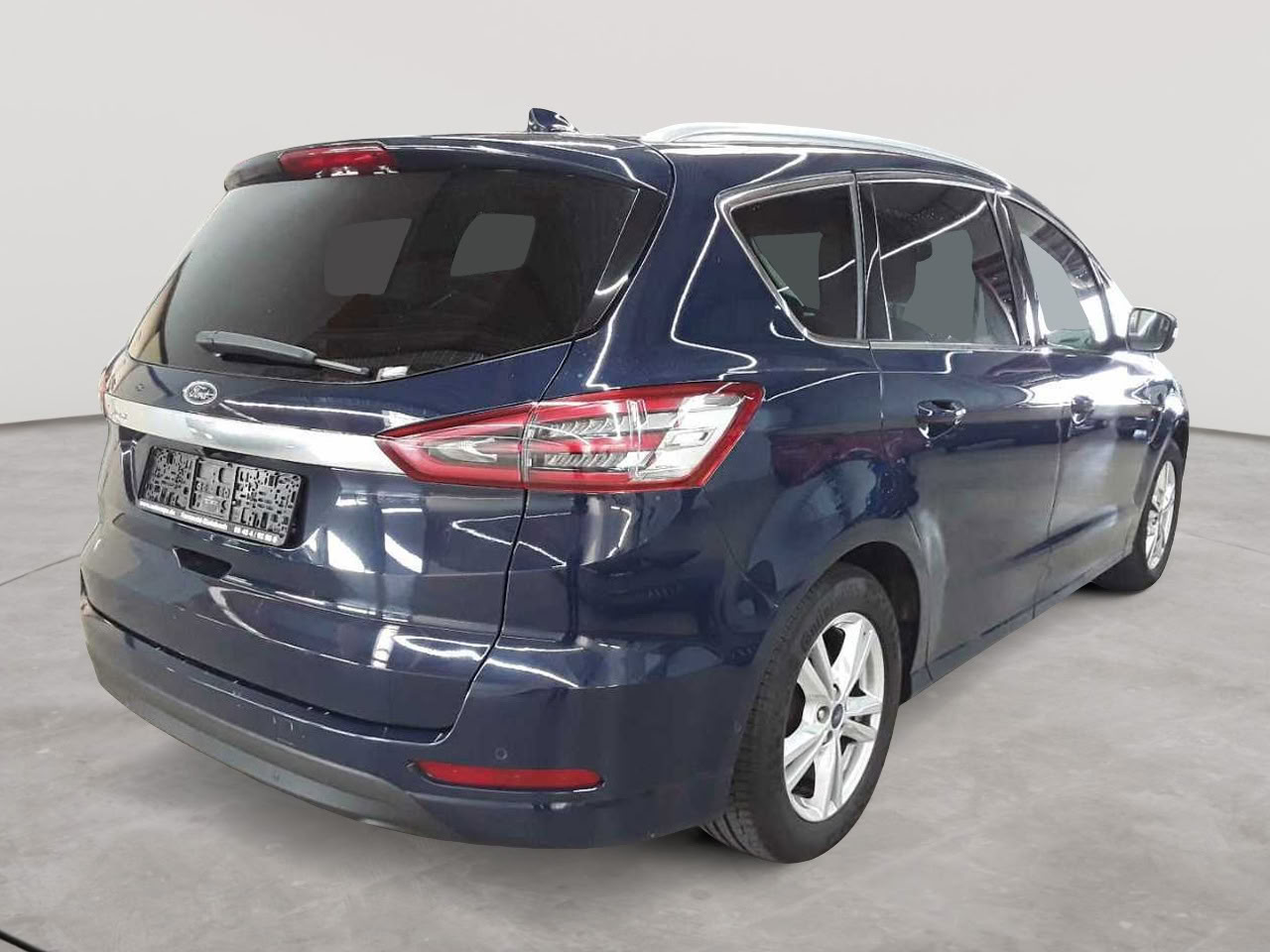 Ford S-Max 2.0 EcoBlue TITANIUM 4