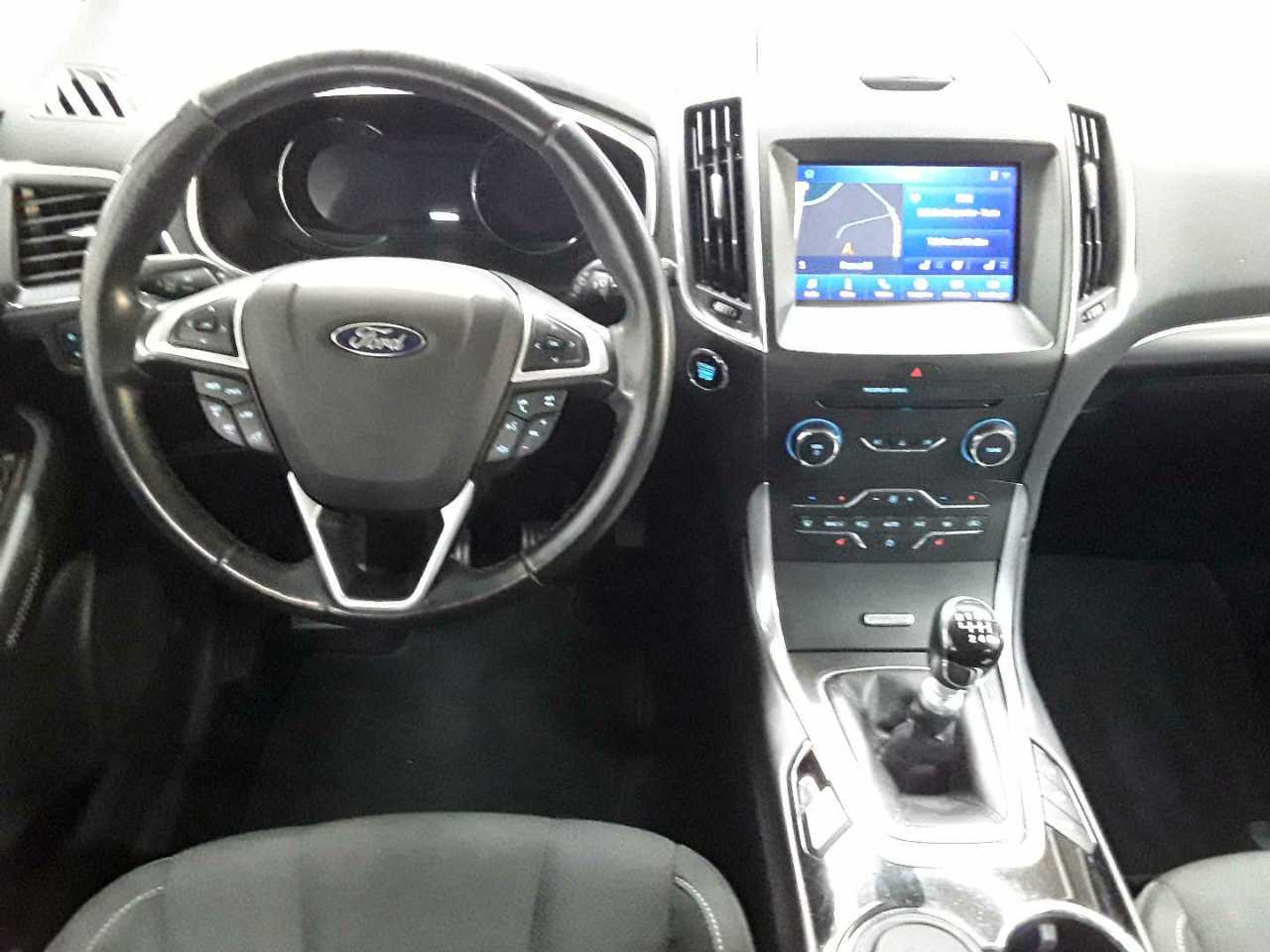 Ford S-Max 2.0 EcoBlue TITANIUM 10