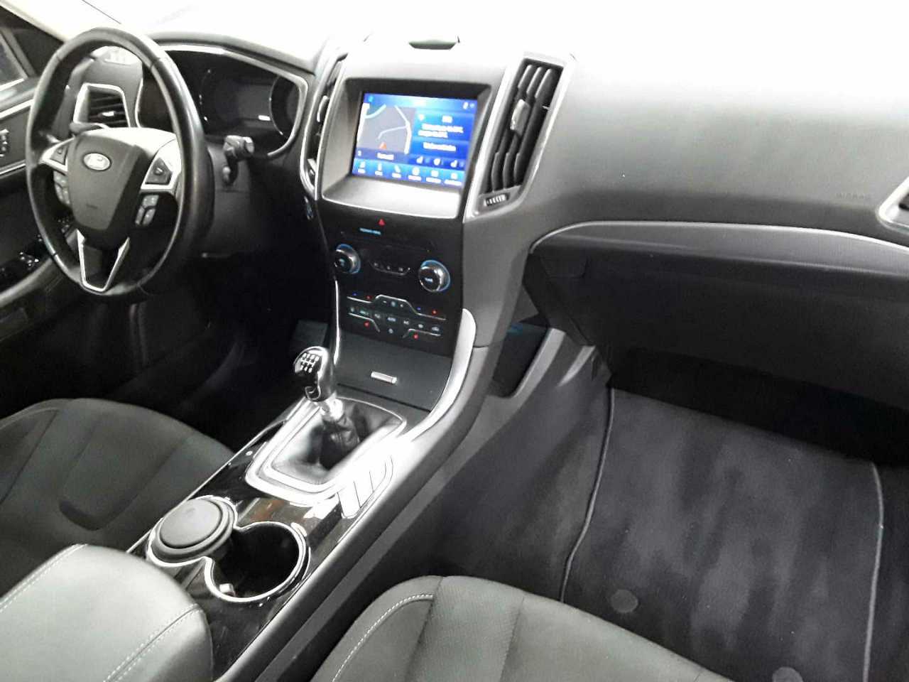 Ford S-Max 2.0 EcoBlue TITANIUM 9