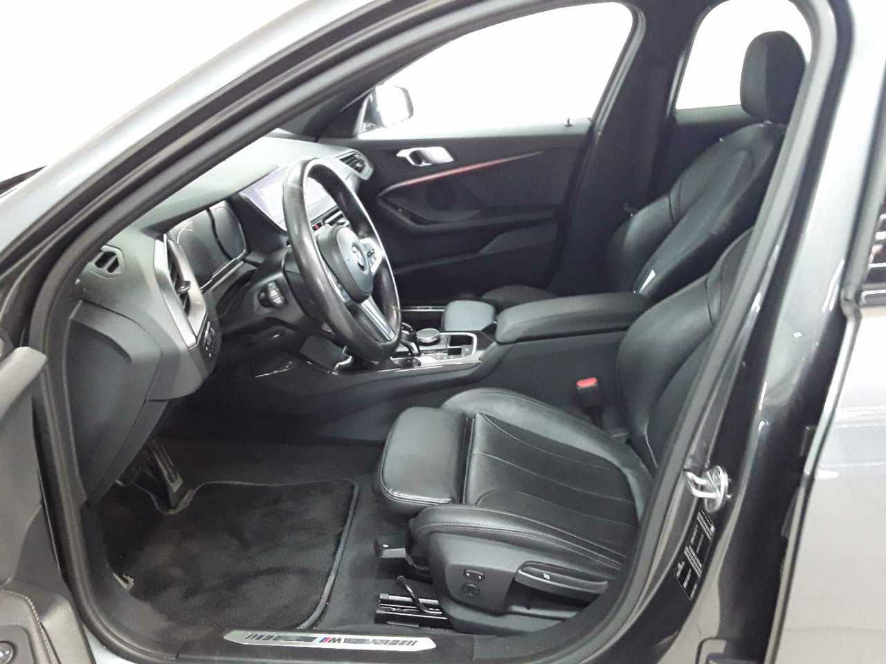 Bmw 120d Aut. M Sport 8