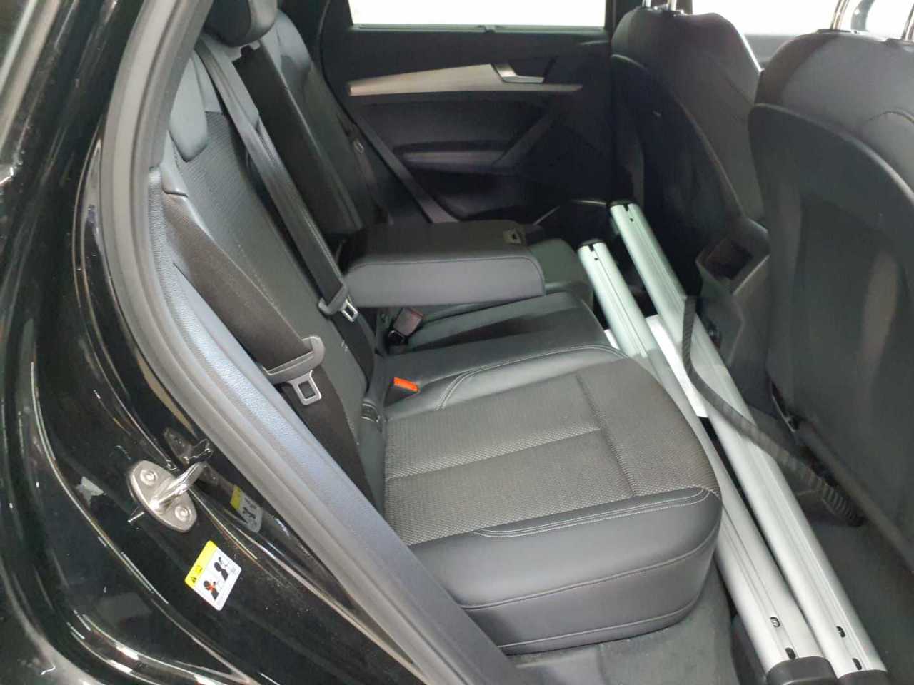 Audi Q5 40 TDI quattro S tronic S line 14