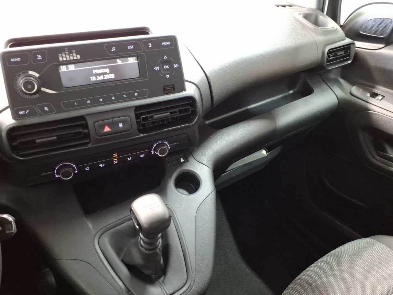 Opel Combo Life 1.5 D Start/Stop 9