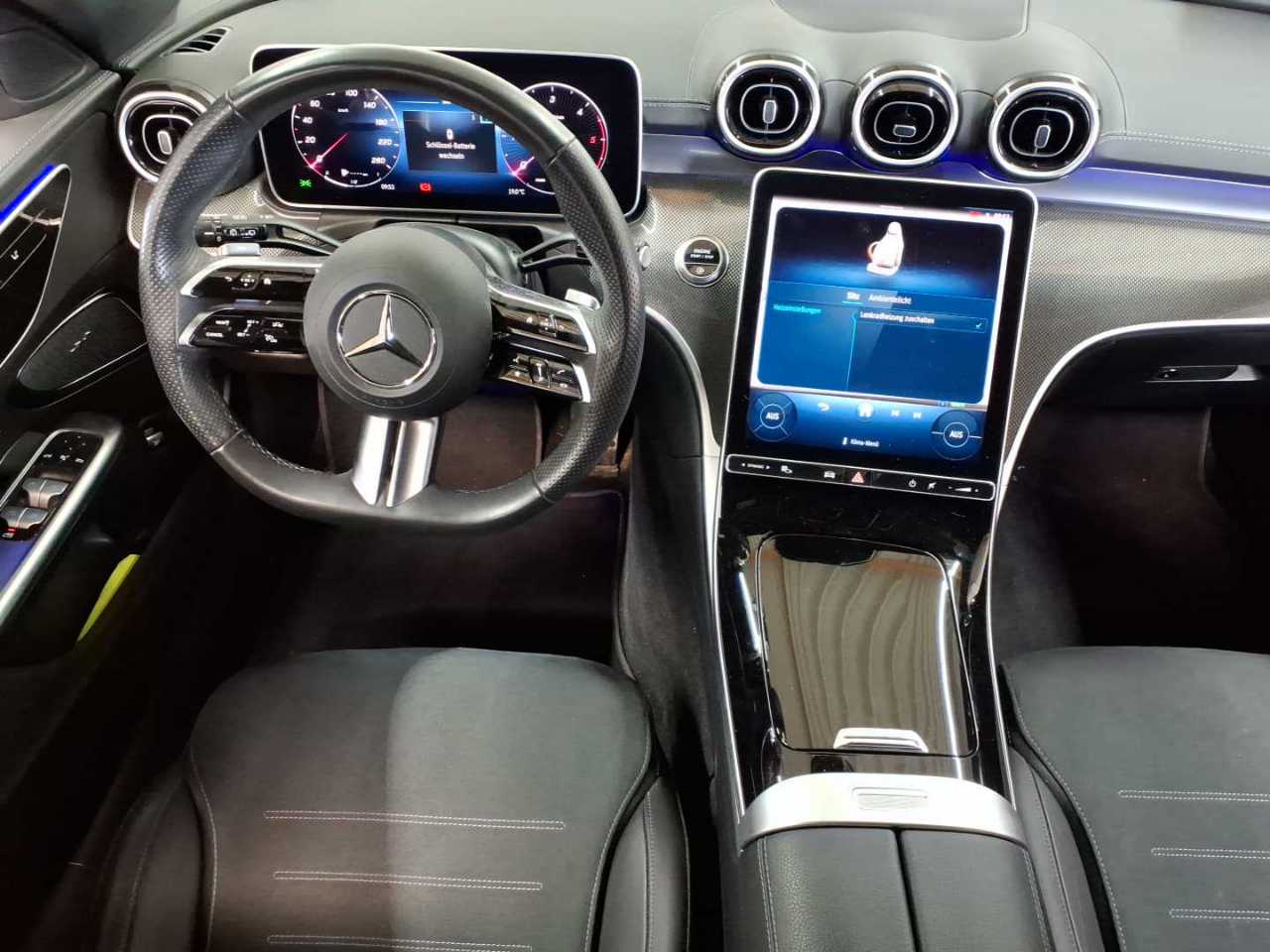 Mercedes-Benz C 200 d T 9G-TRONIC AMG Line 10