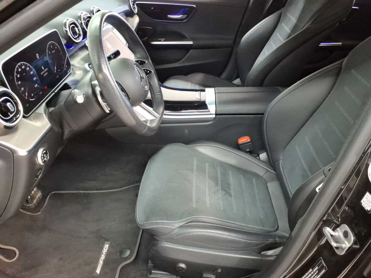 Mercedes-Benz C 200 d T 9G-TRONIC AMG Line 7