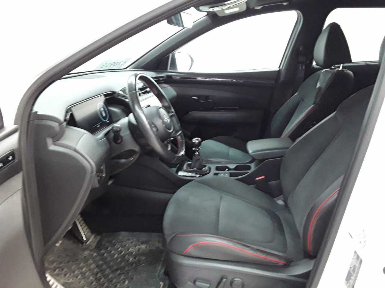 Hyundai TUCSON 1.6 T-GDi 48V-Hybrid 2WD N Line 8