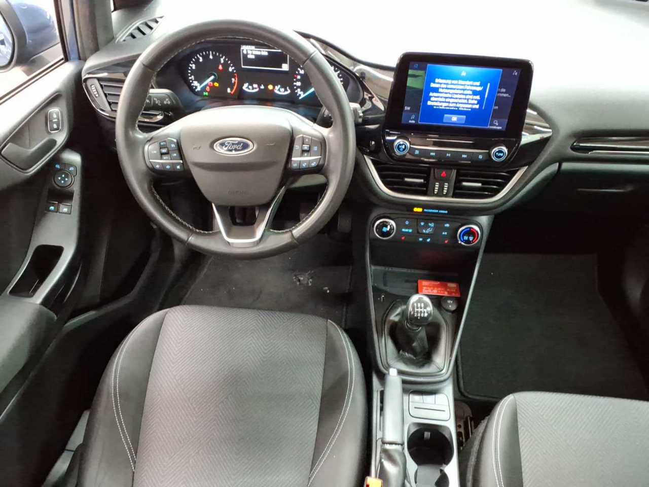 Ford Fiesta 1.0 EcoBoost S&S COOL&CONNECT 10