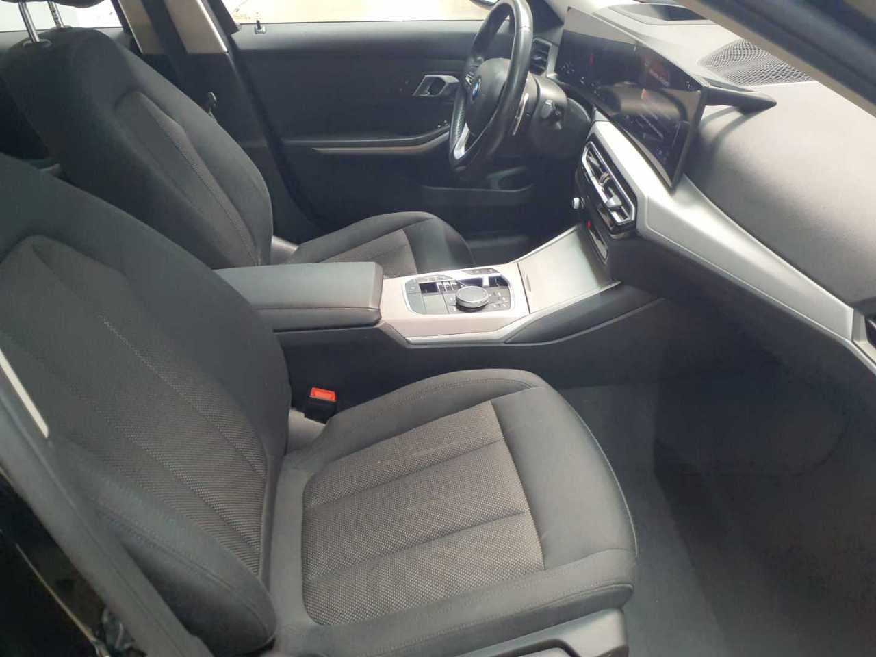 Bmw 318d Touring Aut. 8