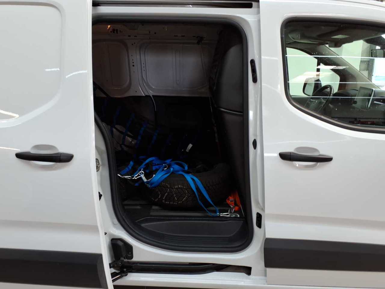 Opel Combo Cargo 1.5 D 8