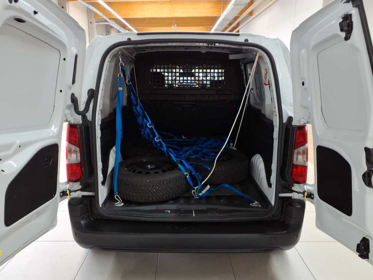 Opel Combo Cargo 1.5 D 10