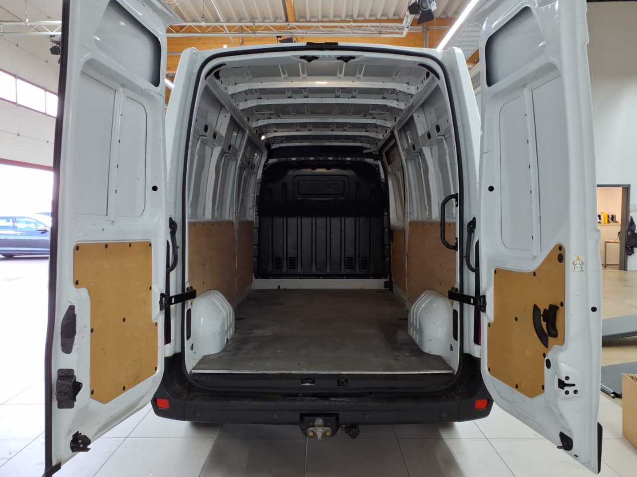Opel Movano 2.3 D L3H2 2WD VA S&S 10