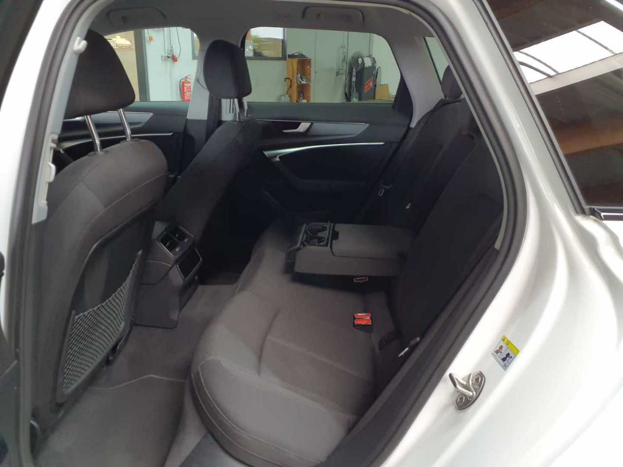 Audi A6 Avant 40 TDI S tronic 13