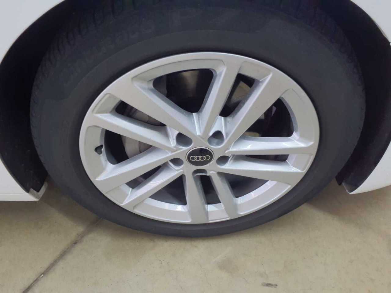 Audi A6 Avant 40 TDI S tronic 17