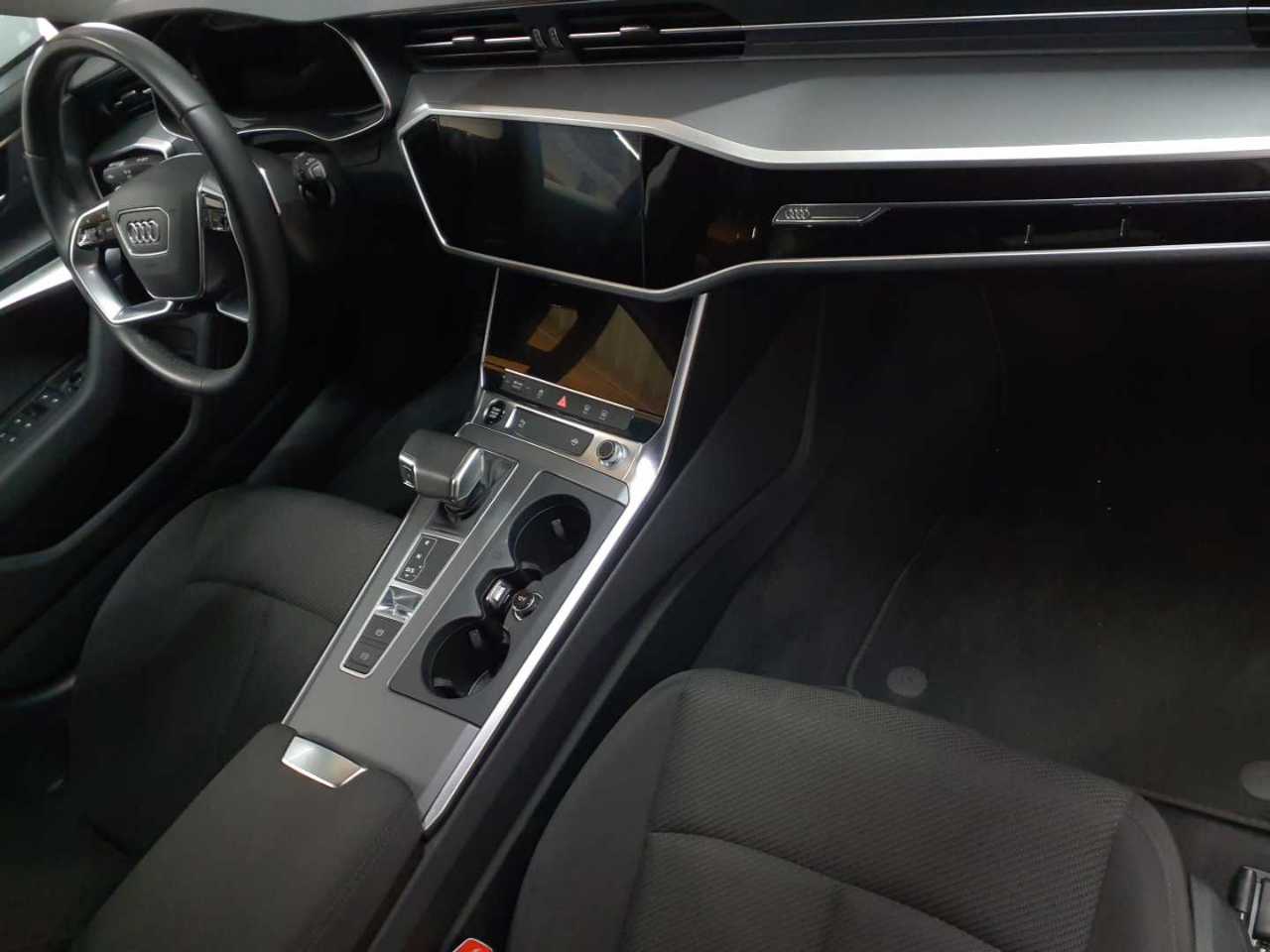 Audi A6 Avant 40 TDI S tronic 9