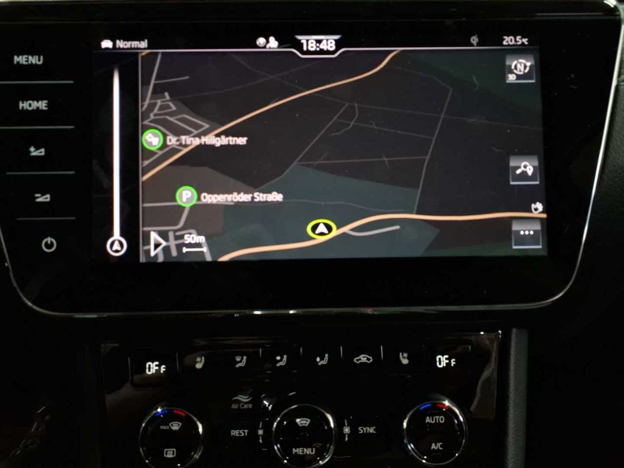 Skoda Superb Combi 2.0 TDI 4x4 DSG Premium Edition 12