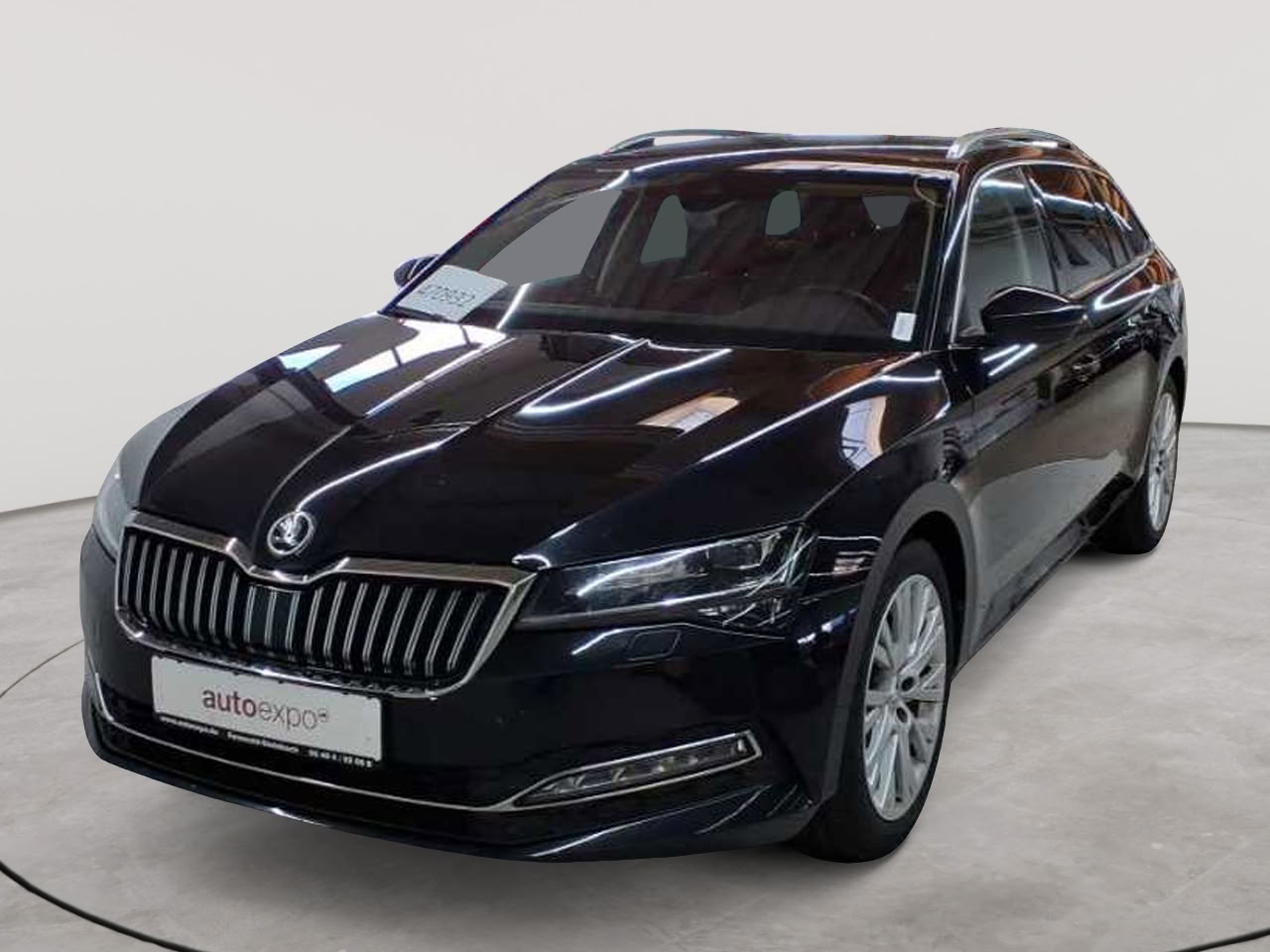 Skoda Superb Combi 2.0 TDI 4x4 DSG Premium Edition 2