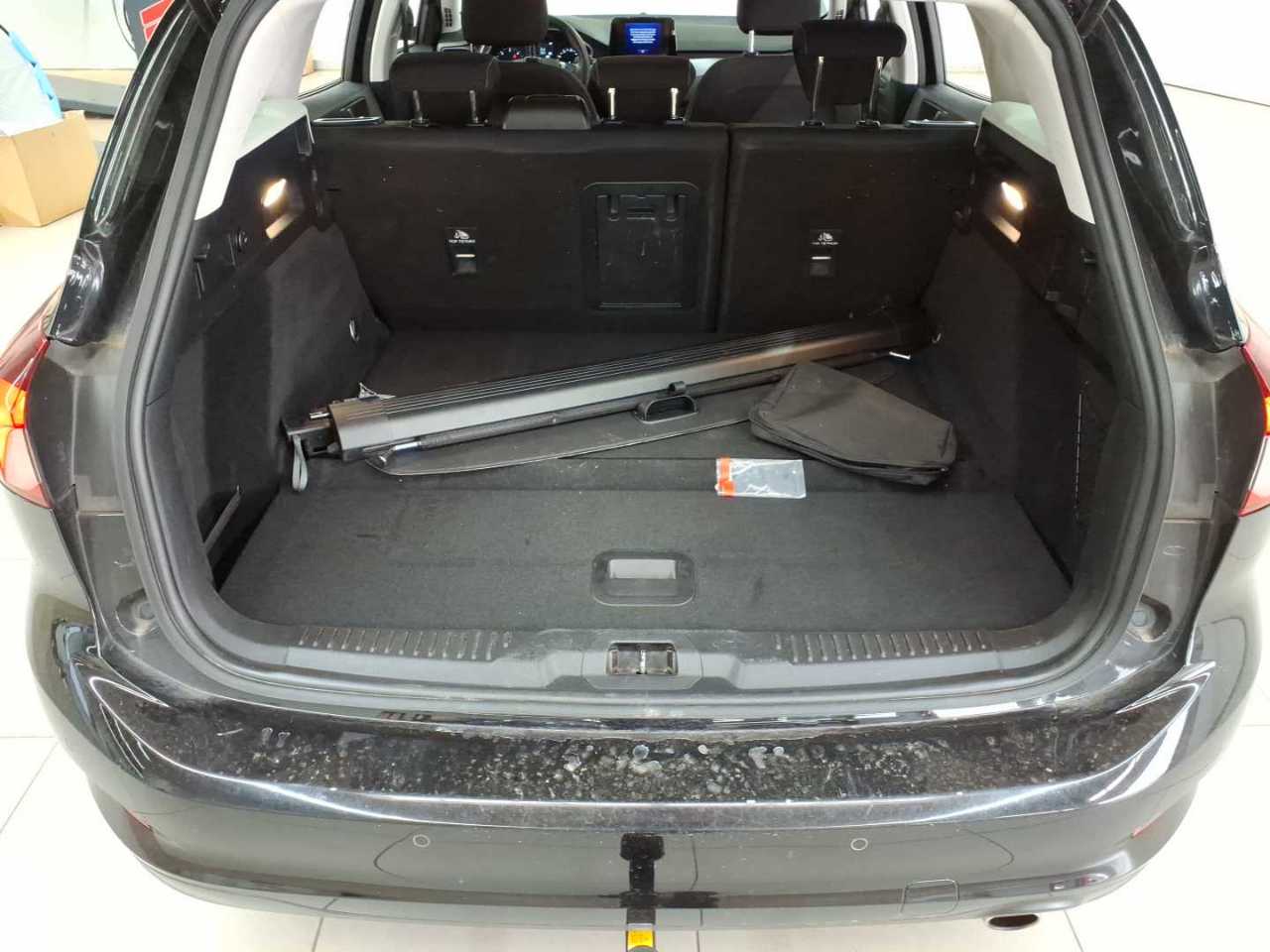 Ford Focus Turnier 1.5 EcoBlue Start-Stopp-System COOL&CONNECT 15