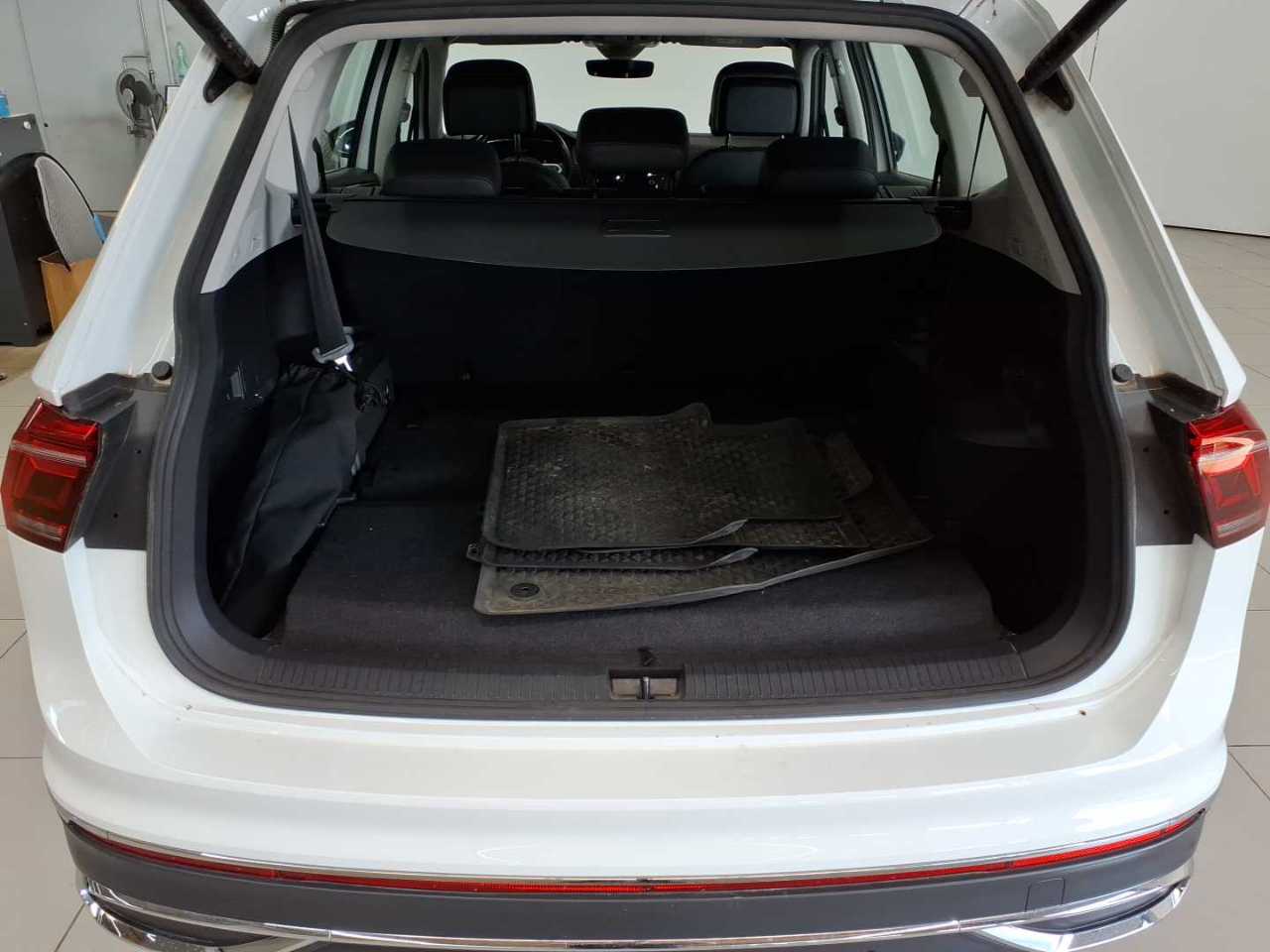 Vw Tiguan Allspace 2.0 TDI SCR 4Motion DSG Elegance 15