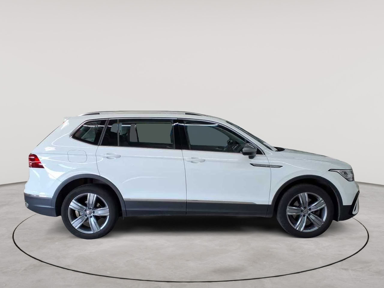 Vw Tiguan Allspace 2.0 TDI SCR 4Motion DSG Elegance 3