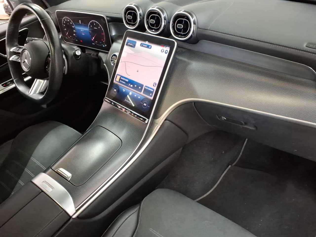 Mercedes-Benz GLC 300 d 4Matic 9G-TRONIC AMG Line Advanced 9