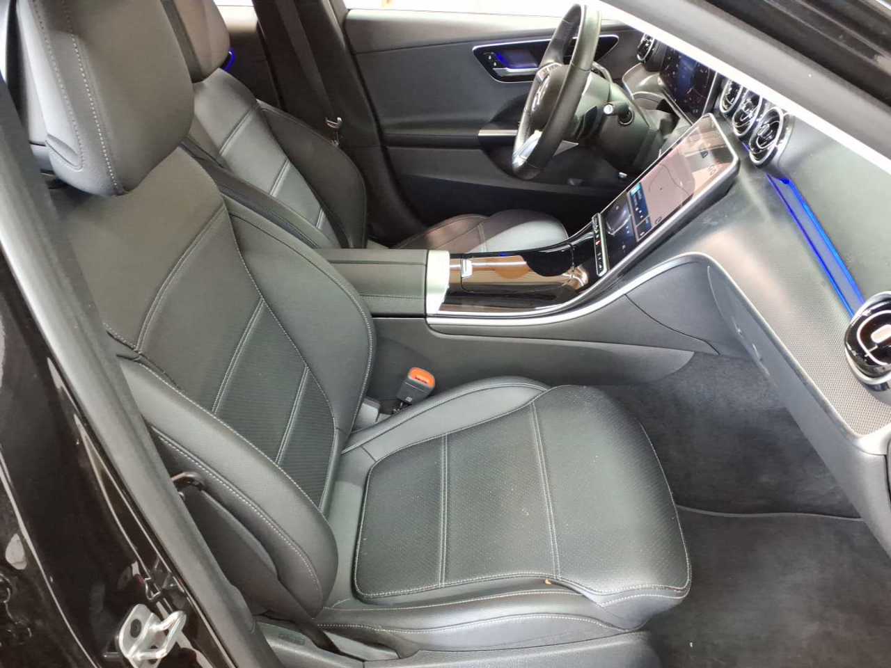 Mercedes-Benz C 220 d 4Matic T 9G-TRONIC Avantgarde 8