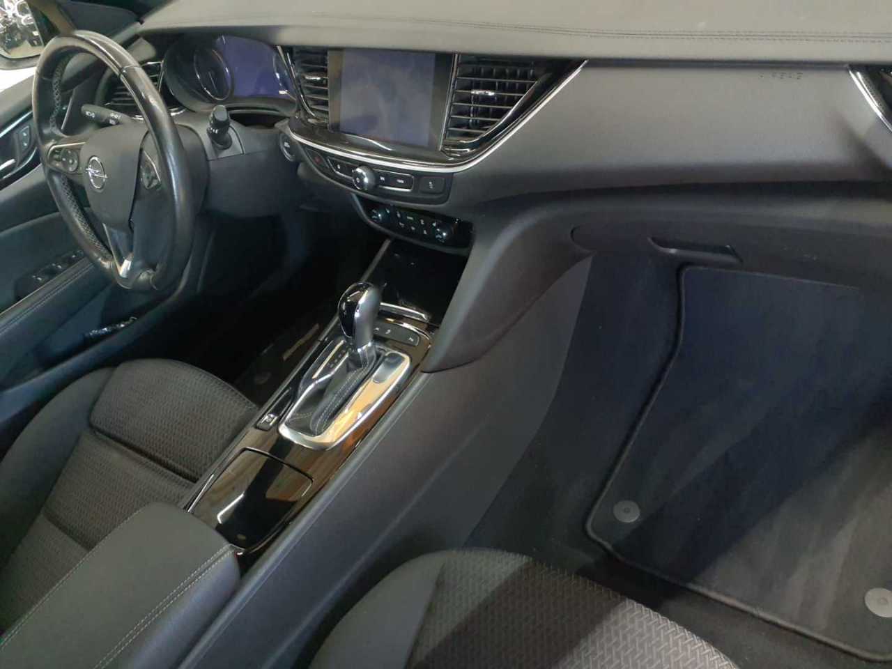 Opel Insignia Sports Tourer 2.0 Diesel Aut. Elegance 9