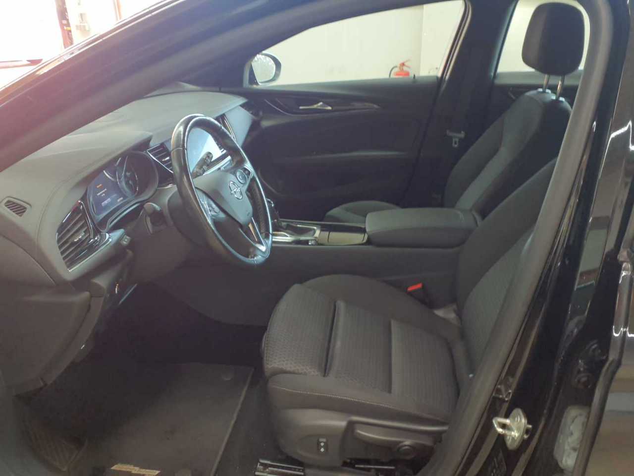 Opel Insignia Sports Tourer 2.0 Diesel Aut. Elegance 7