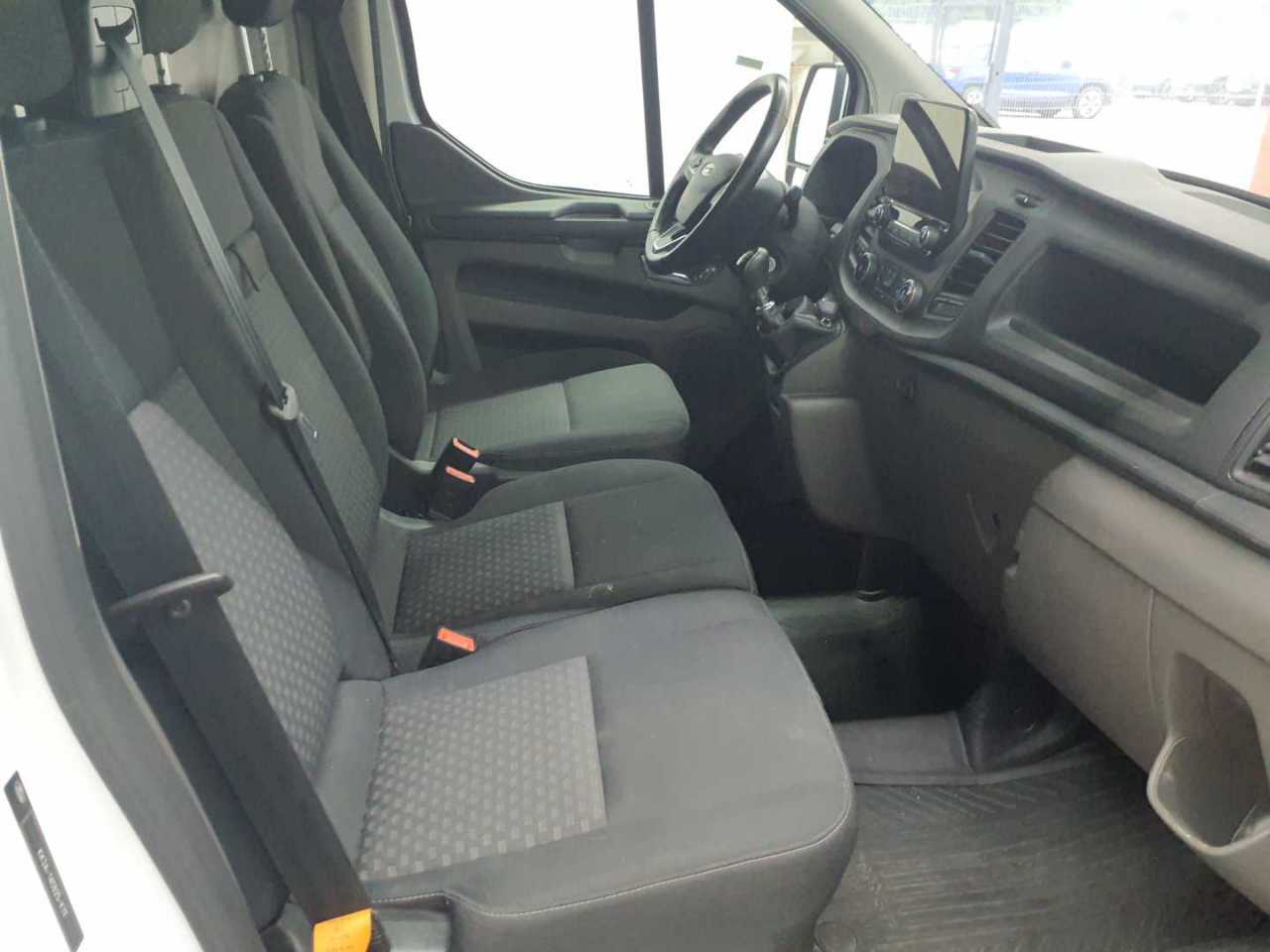 Ford Transit Custom 300 L2H1 LKW VA Trend 11