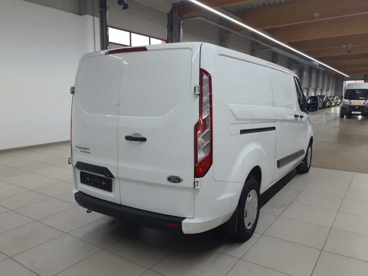 Ford Transit Custom 300 L2H1 LKW VA Trend 4