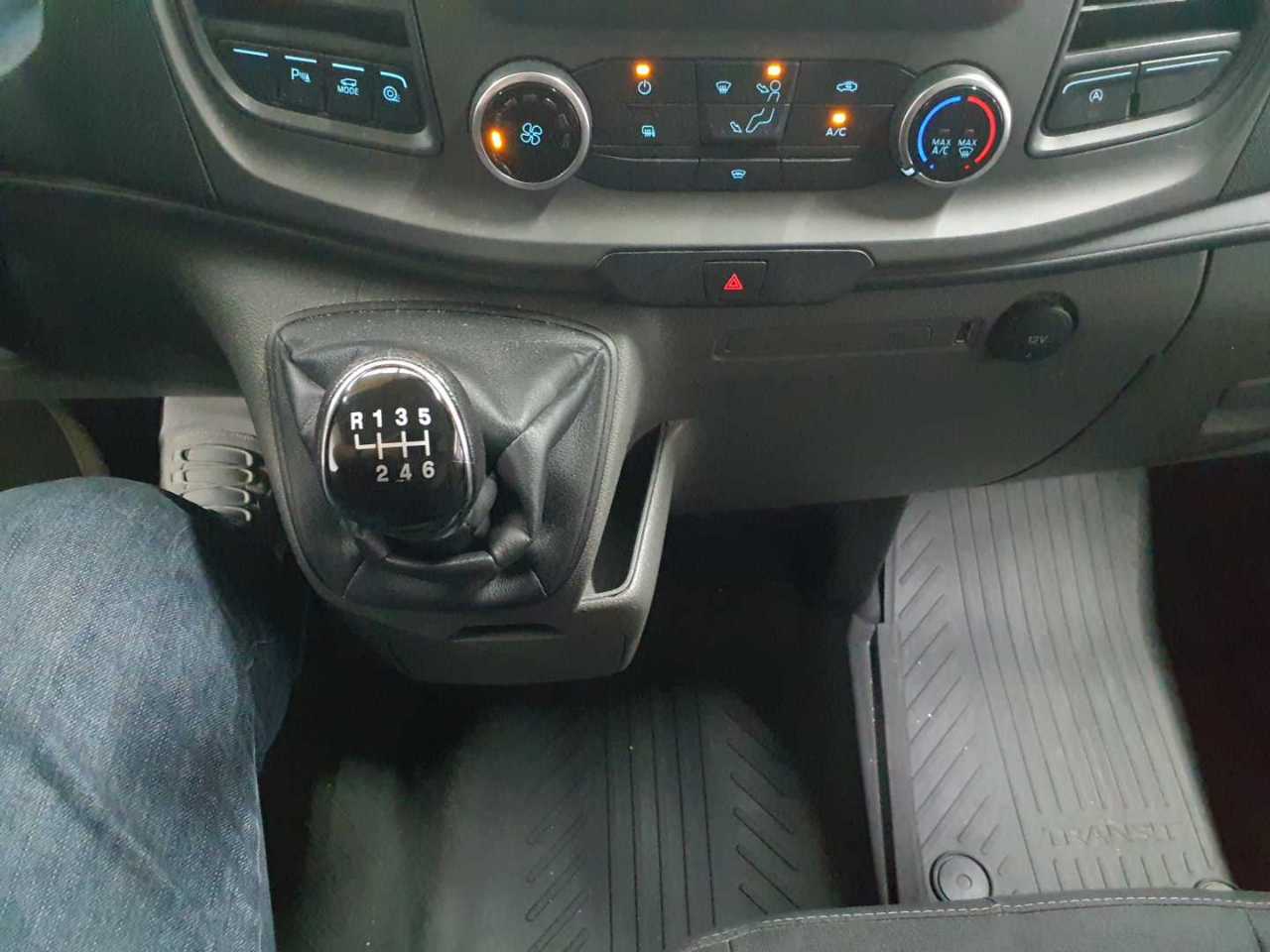 Ford Transit Custom 300 L2H1 LKW VA Trend 13