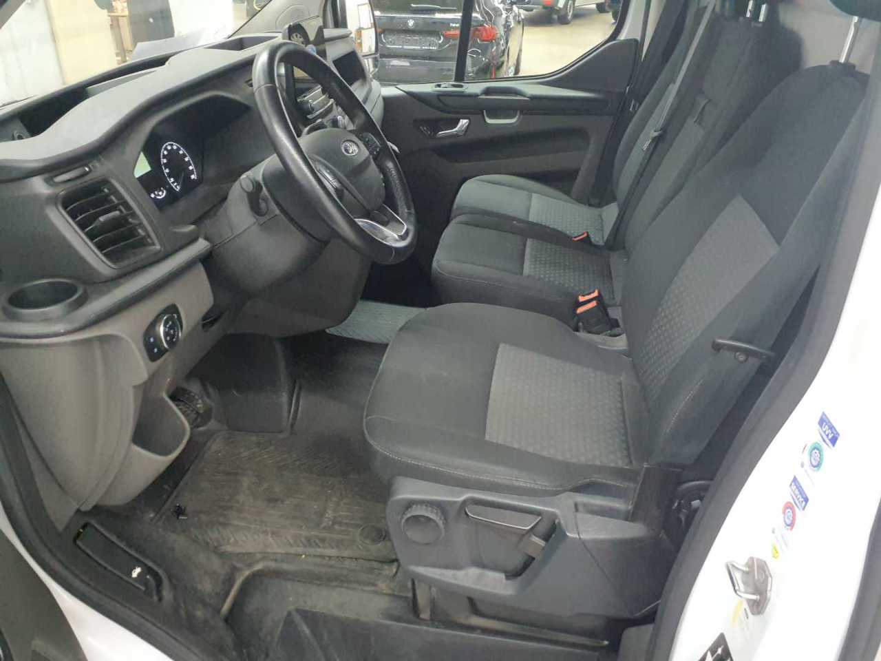 Ford Transit Custom 300 L2H1 LKW VA Trend 7