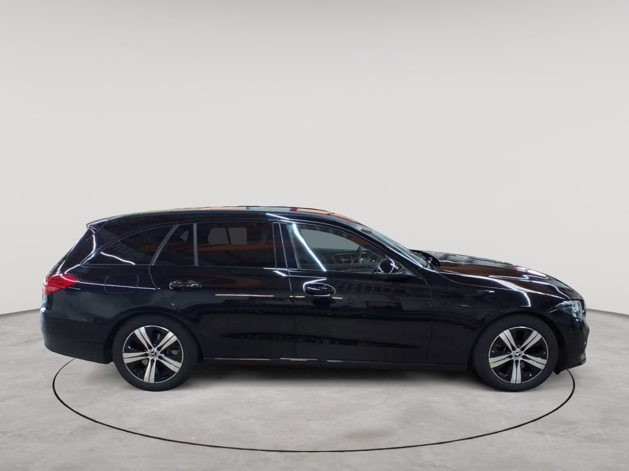 Mercedes-Benz C 220 d 4Matic T 9G-TRONIC Avantgarde 3