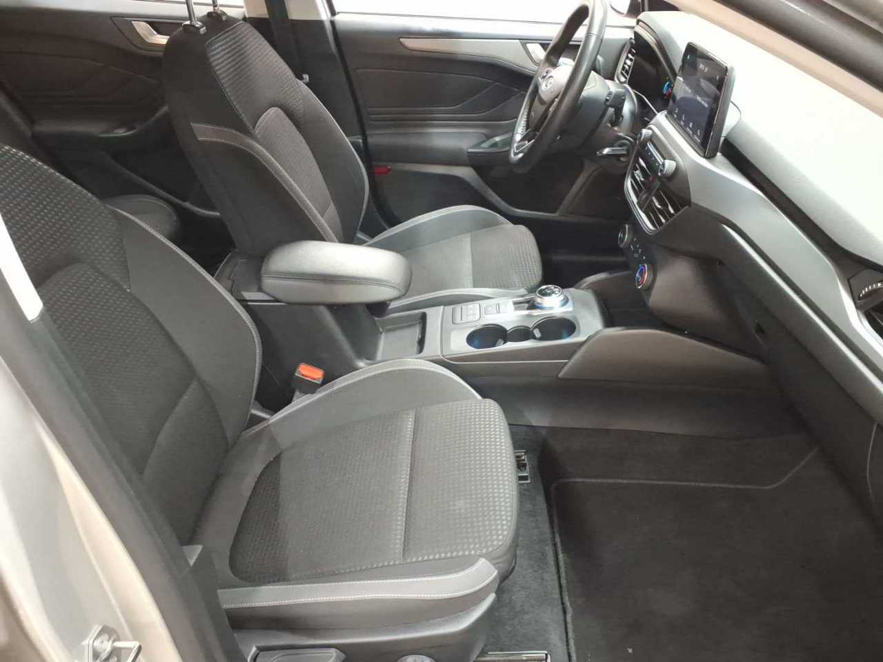 Ford Focus Turnier 1.5 EcoBlue Start-Stopp-System Aut. COOL&CONNECT 8