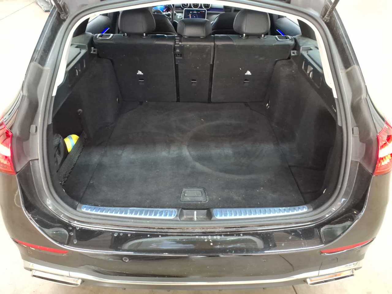 Mercedes-Benz C 220 d T 9G-TRONIC AMG Line 15