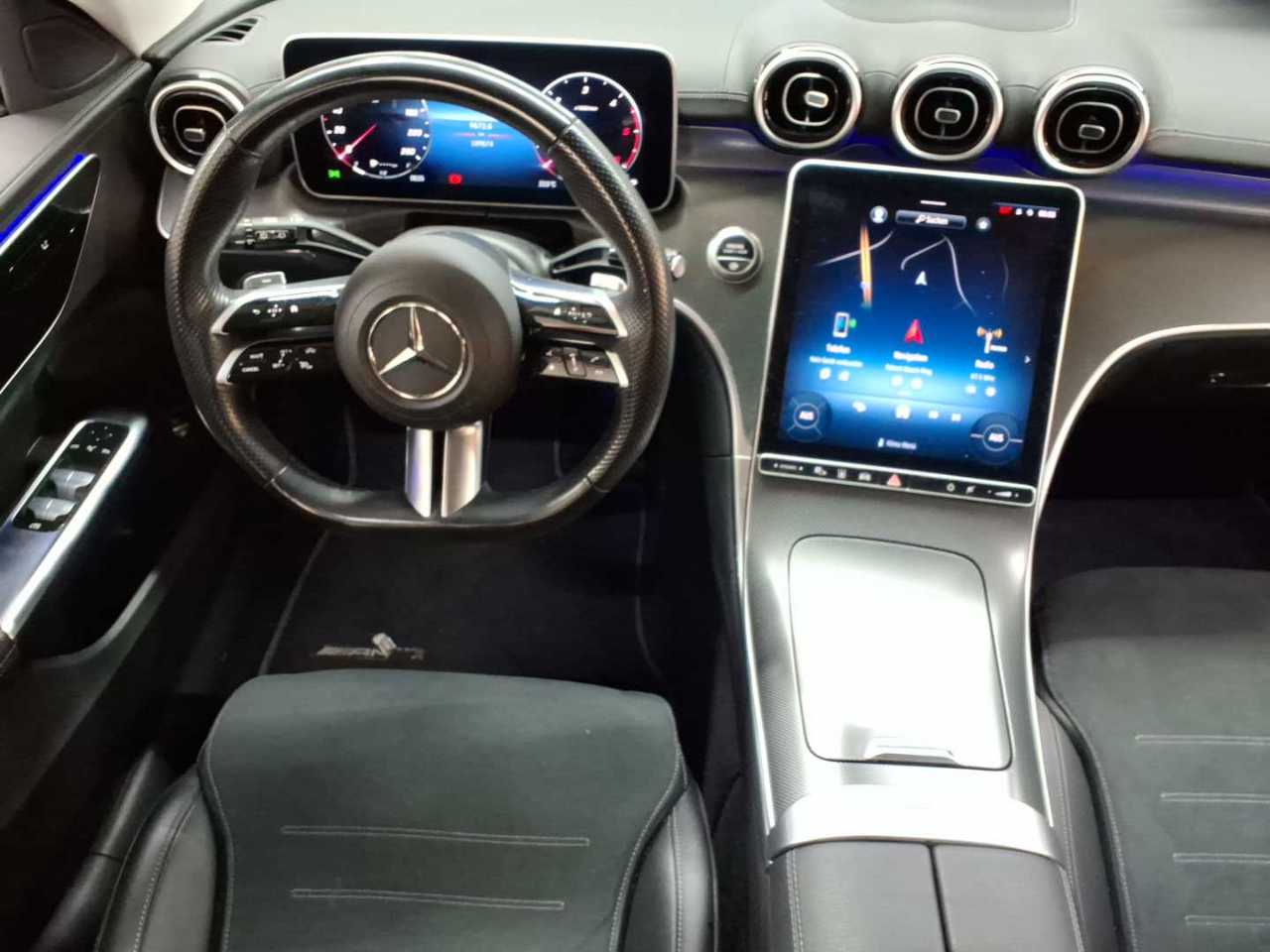 Mercedes-Benz C 220 d T 9G-TRONIC AMG Line 10