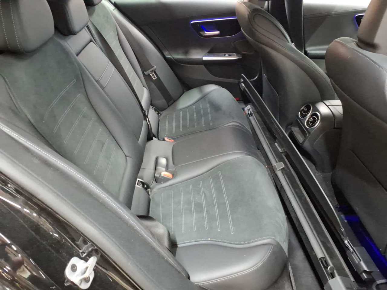 Mercedes-Benz C 220 d T 9G-TRONIC AMG Line 14