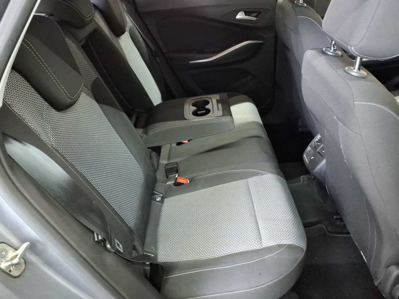 Opel Grandland X 1.5 D Start/Stop Edition 14