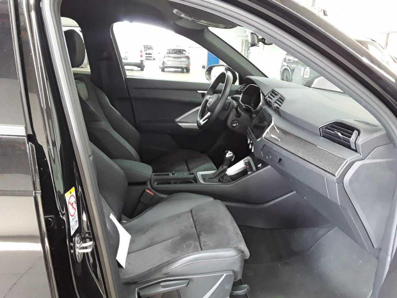 Audi Q3 45 TFSIe S tronic 8