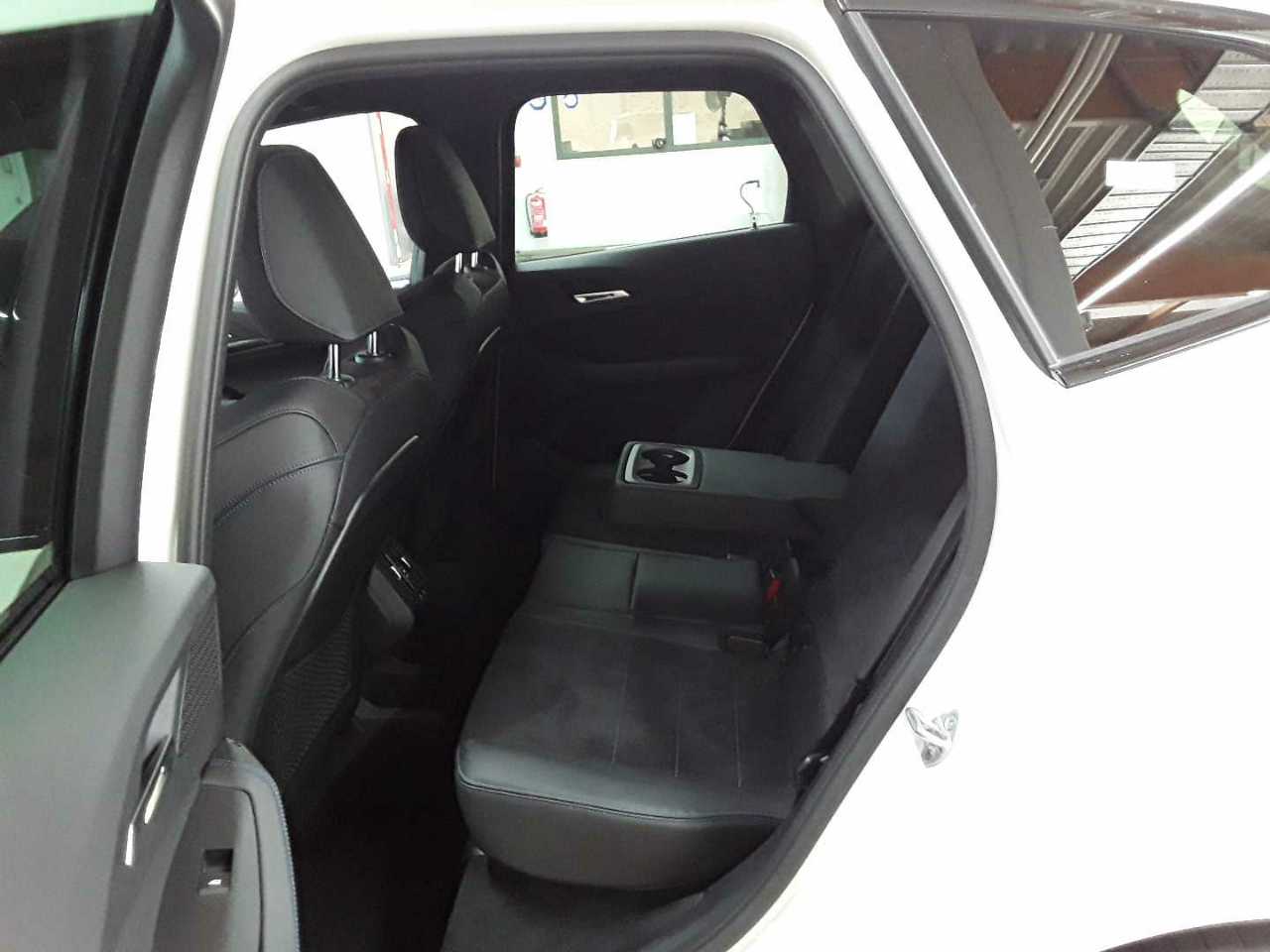 Bmw 220i Active Tourer Aut. 13
