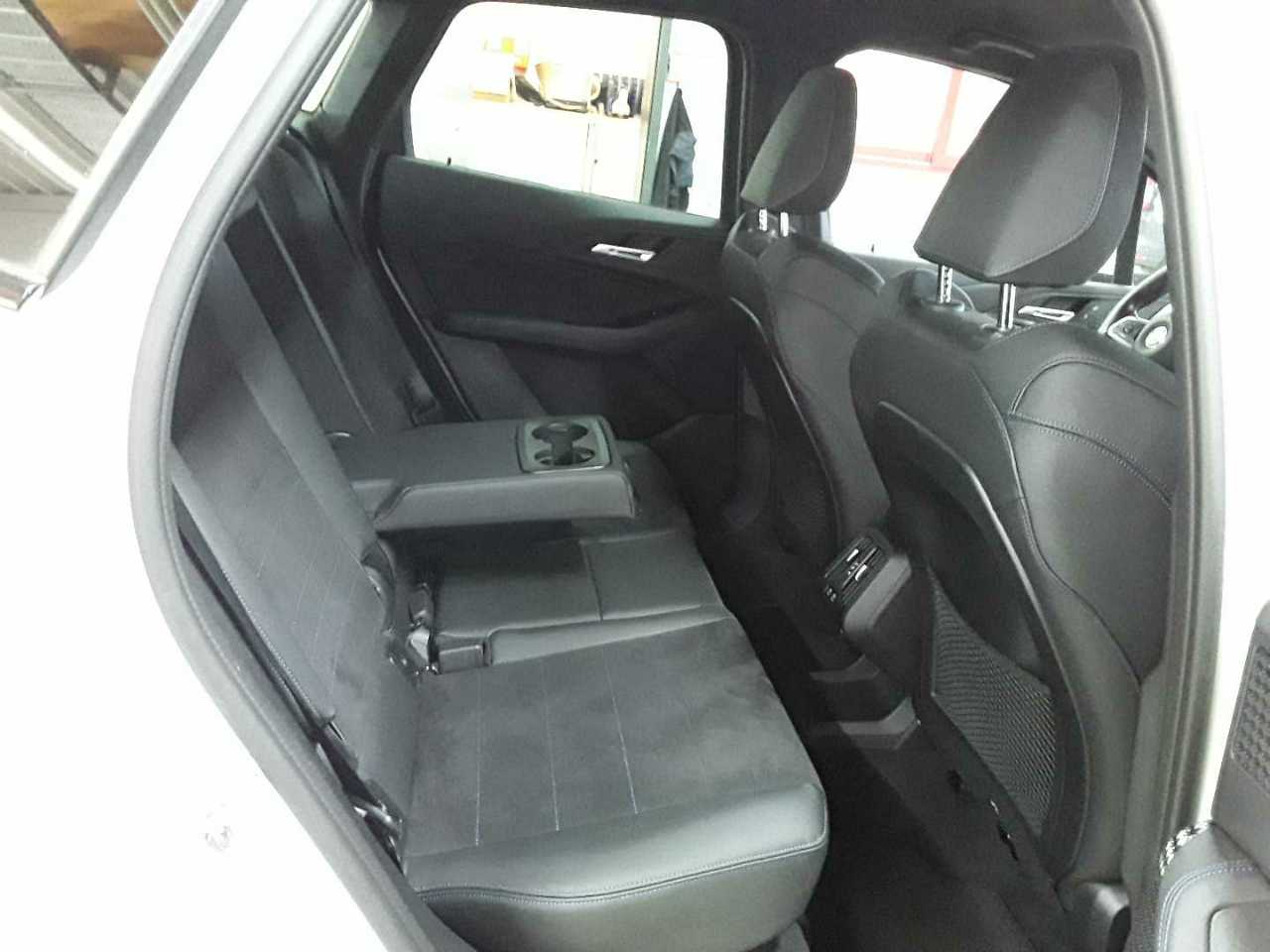 Bmw 220i Active Tourer Aut. 14