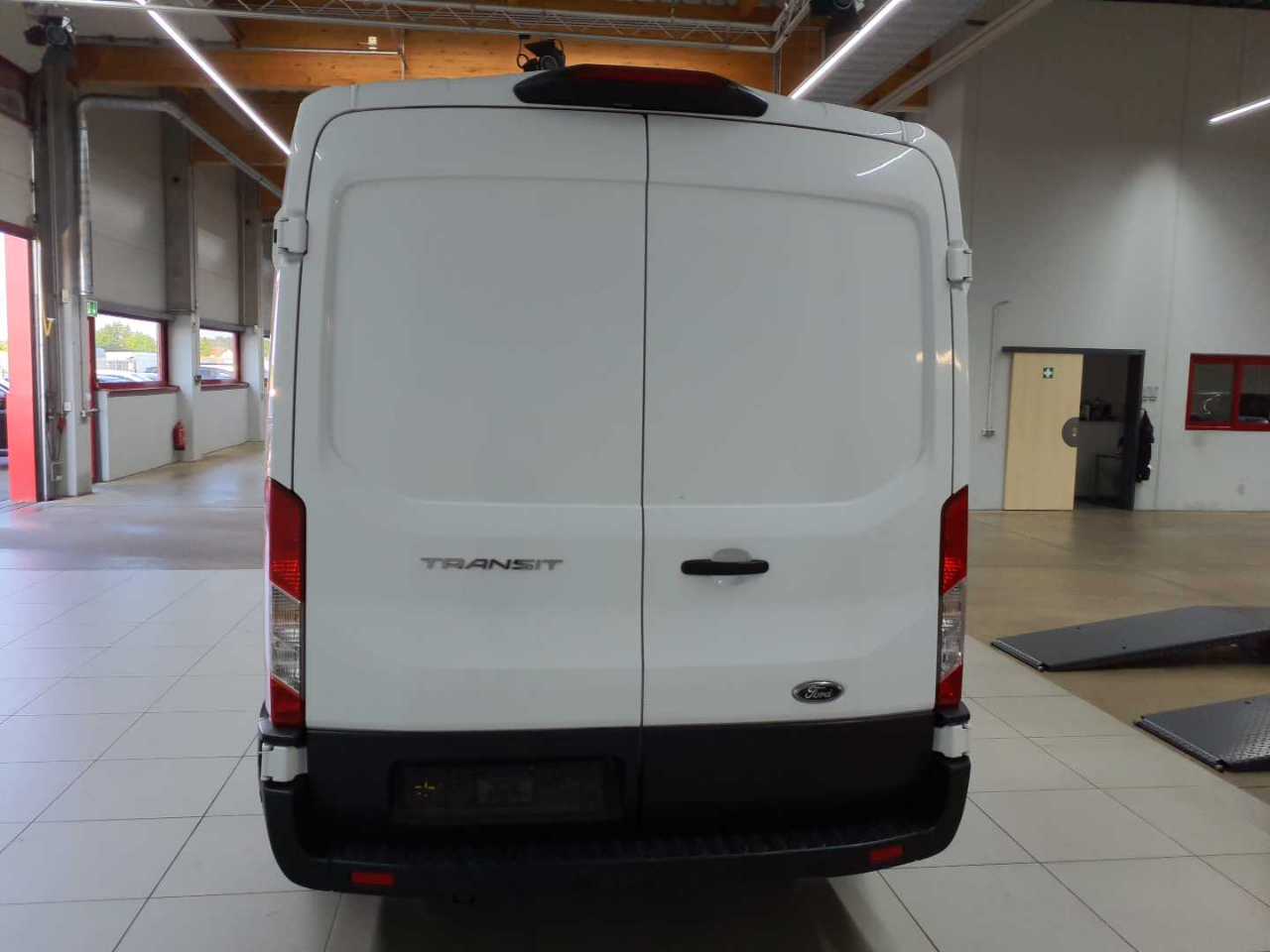 Ford Transit 310 L2H2 Lkw VA Trend 5