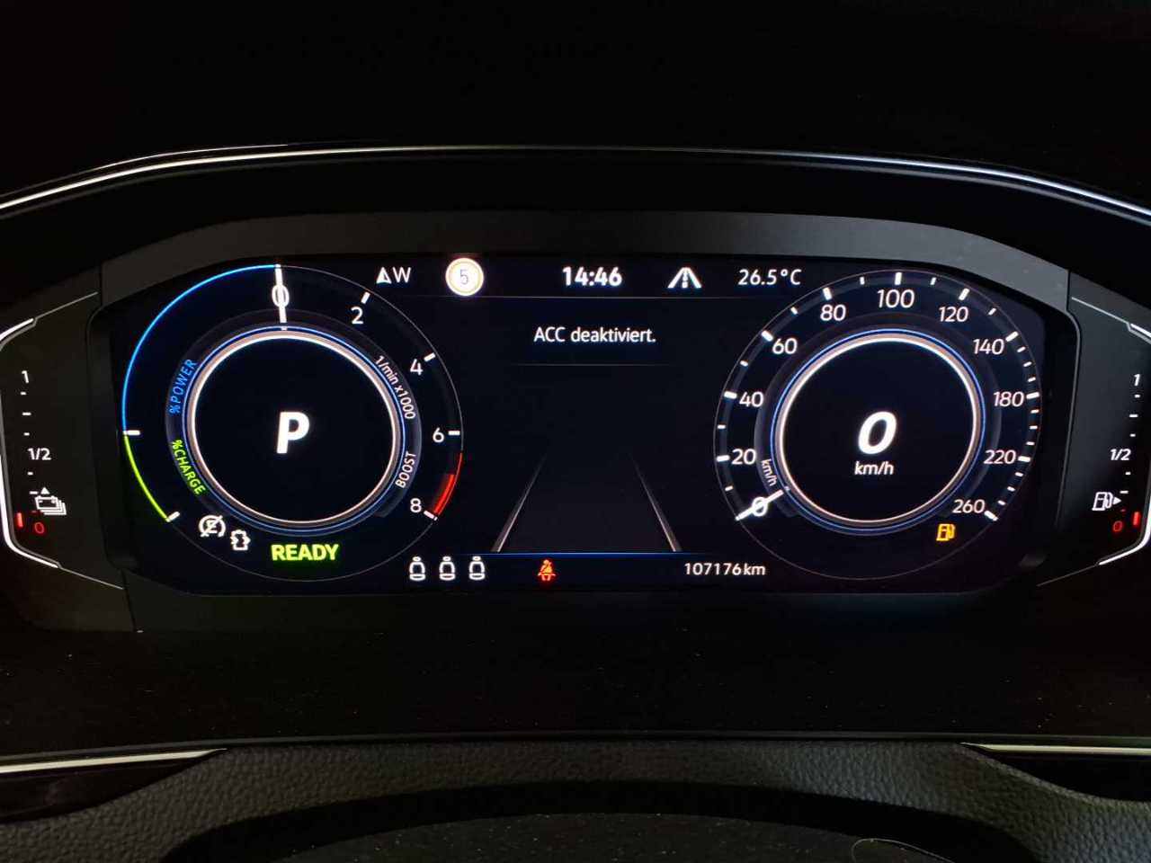 Vw Passat Variant 1.4 TSI Plug-In-Hybrid DSG GTE 11