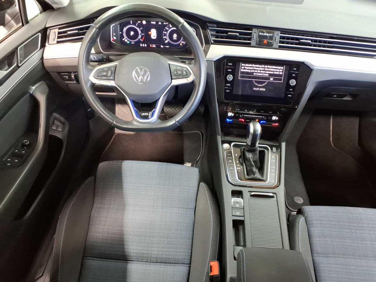 Vw Passat Variant 1.4 TSI Plug-In-Hybrid DSG GTE 10